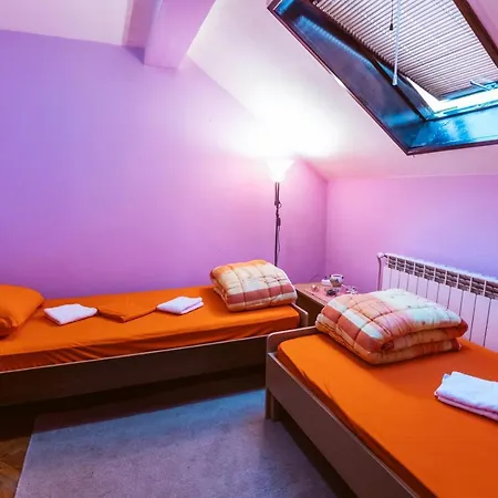 Laufer Hostel