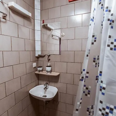 Vandrarhem Laufer Novi Sad